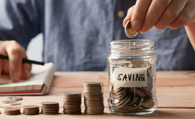 10 Simple Strategies For Saving On Everyday Expenses